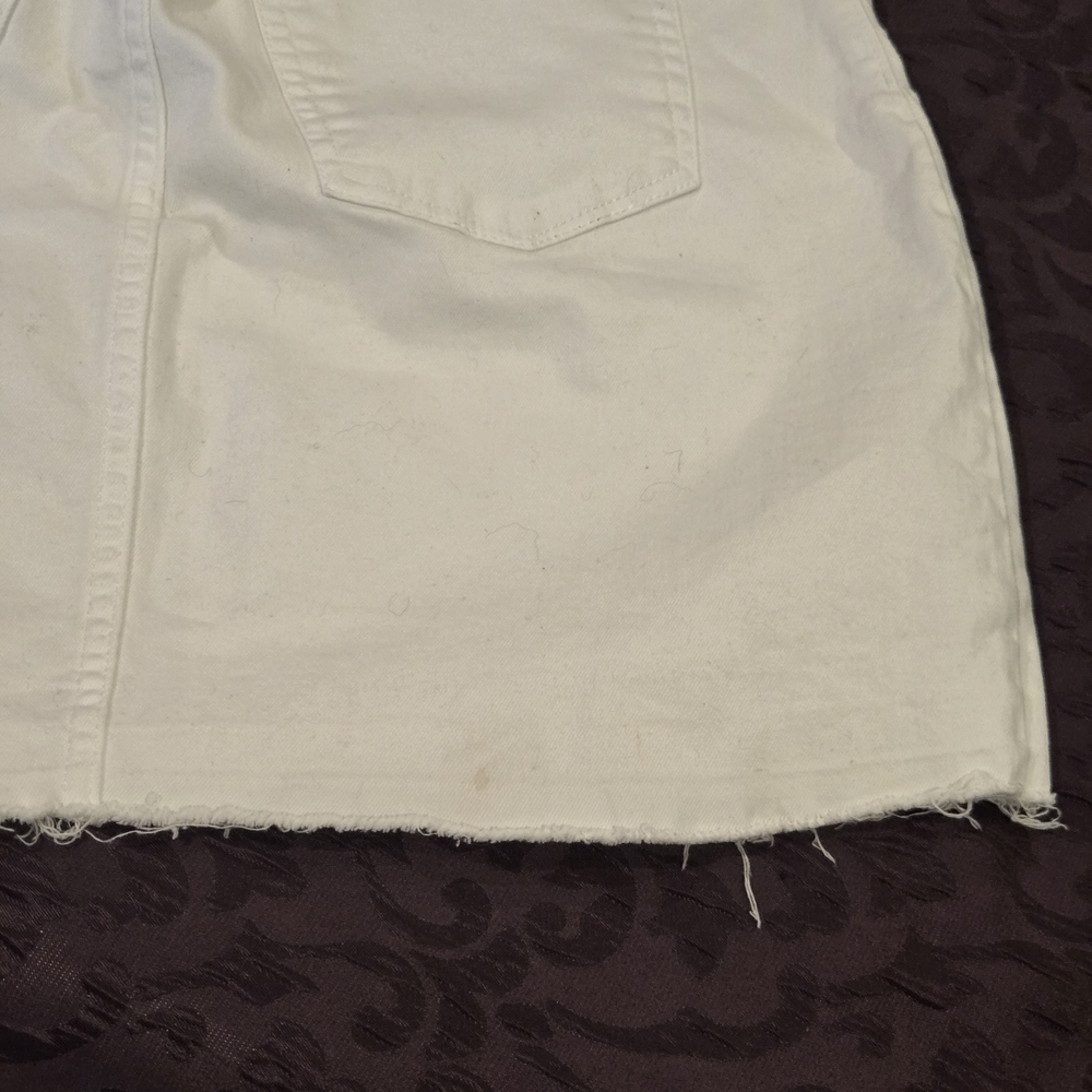 Nautica Womens White Stretch Denim Skirt. Size 28. mini. - Picture 7 of 9